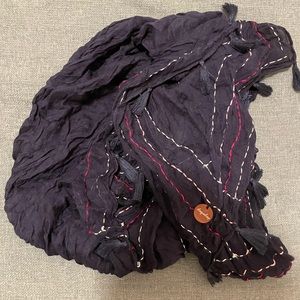 Navy blue square light scarf with pink detailing on border